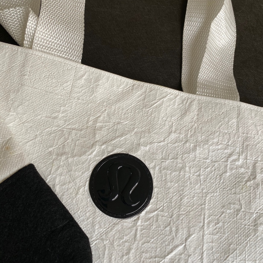 lululemon Reusable Tote bags - Picture 6 of 7
